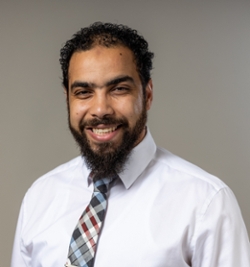 illustration of rounded figure shown from the shoulders up