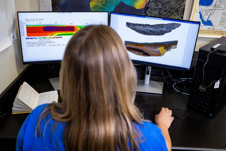 Aleigha Dollens working on Guatemala Geohazards research,