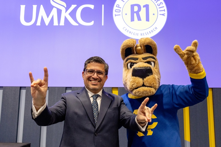 Sumeet Dua smiles with KC Roo