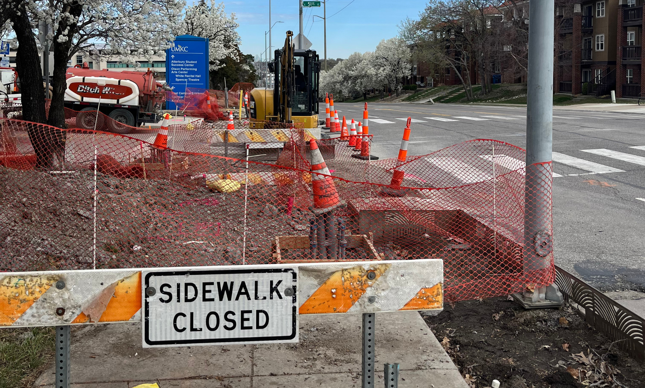 Sidewalk closed sign on 51st Street