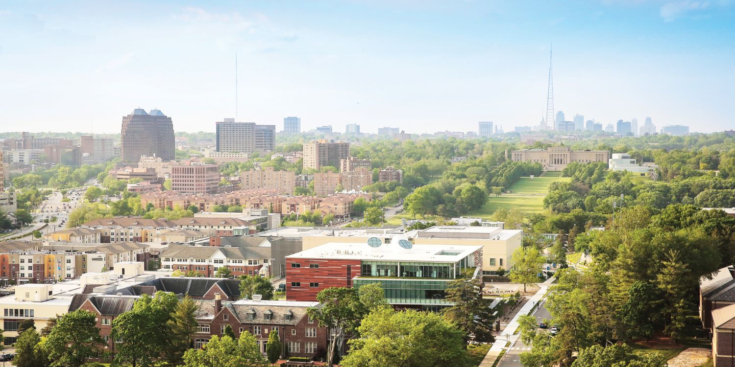 aerial view of 威尼斯人娱乐城 campus on a sunny day, with the student union in the center 